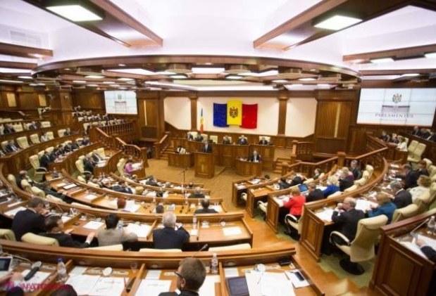 Deputații au primit indemnizații de vacanță mult mai mici decât anul trecut