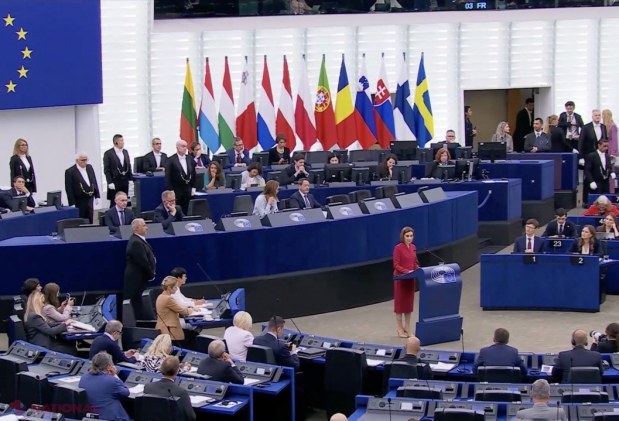 VIDEO // Maia Sandu, ovaționată în PE după un discurs EMOȚIONANT: „Drumul nostru european nu este doar despre valori - este despre SUPRAVIEȚUIRE. Kremlinul vrea să captureze R. Moldova prin intermediul urnelor de vot”