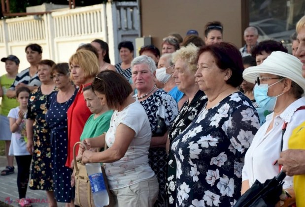 FOTO // La Orhei continuă lucrările ample de MODERNIZARE a drumurilor