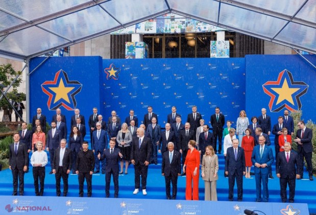 GALERIE FOTO // Maia Sandu, ținută IMPECABILĂ la summitul Comunității Politice Europene. Șefa statului a promovat interesele R. Moldova în fața celor mai puternici lideri ai Europei - cancelarul Merz, Emmanuel Macron, Keir Starmer sau Zelenski