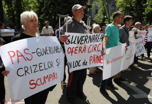 Un nou protest al opoziției parlamentare unite. PCRM și Partidul „ȘOR” au cerut astăzi DEMISIA Guvernului