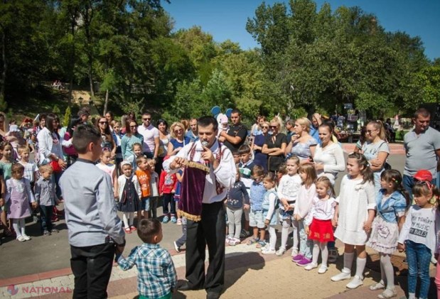 FOTO // De Ziua Limbii Române, Șor a promis că va face tot posibilul „ca și copiii mei să cunoască mai bine decât mine limba noastră”