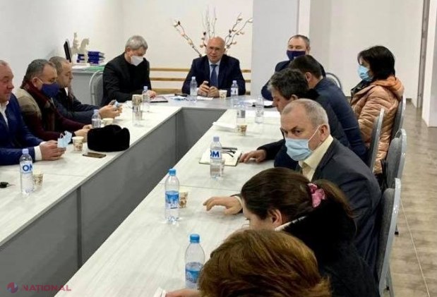 FOTO // Noi MEMBRI în rândul Partidului Democrat. Filip: „Sunt mândru să văd oameni noi în familia noastră”