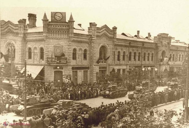 Expoziție // Zeci de fotografii, ilustrând teroarea sovietică, vor fi expuse la Chișinău