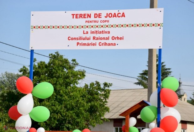 FOTO // În satele din raionul Orhei continuă PROIECTUL de amploare privind CONSTRUIREA terenurilor de joacă