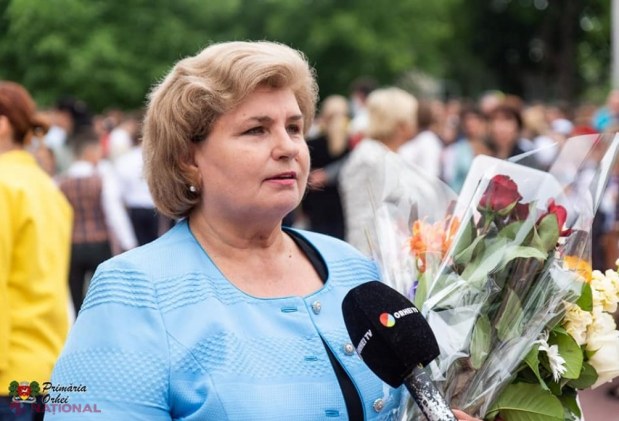 Peste 50 de elevi din Orhei, care au avut PERFORMANȚE la învățătură, au fost premiați. Au primit între 2 000 și 3 000 de lei fiecare