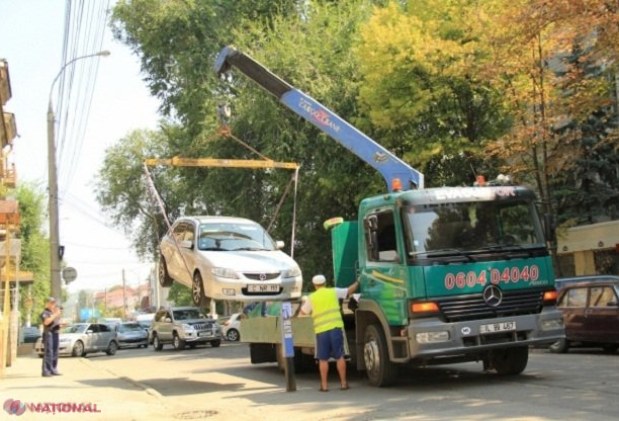 SUMA pe care o vor plăti șoferii pentru mașinile transportate de Poliție la parcări speciale. Expert: „Este ILEGAL”