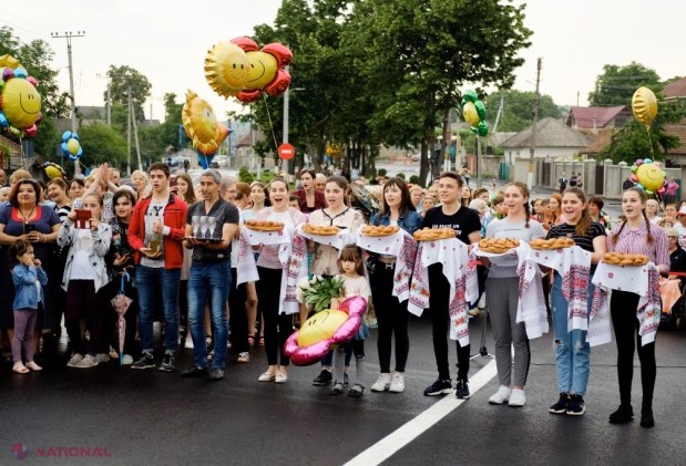 FOTO // O nouă stradă, dar și un SCUAR din Orhei, reparate capital, au fost date în exploatare de către Ilan Șor
