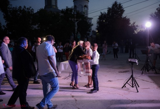 FOTO // Partidul „ȘOR”: „Încă o promisiune REALIZATĂ. A fost instalat sistemul de iluminare stradală și la Furceni”