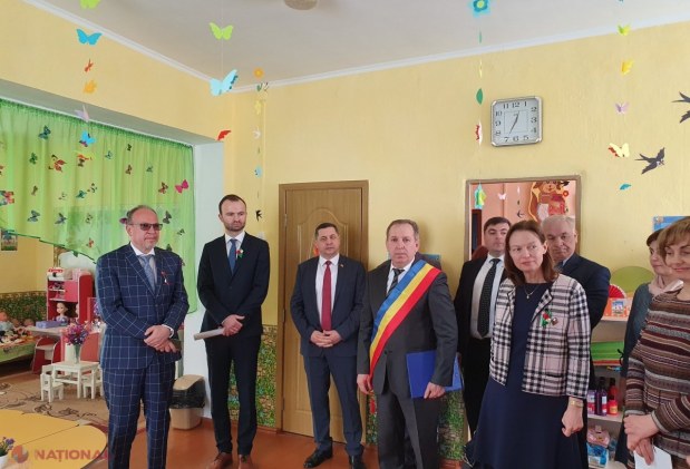 FOTO // Ambasadorul României, la inaugurarea, după renovare, a două grădinițe la Colibași: „Interacțiunea R. Moldova cu UE nu înseamnă doar critici și solicitări privind realizarea de reforme, ci și proiecte finalizate în folosul cetățenilor”