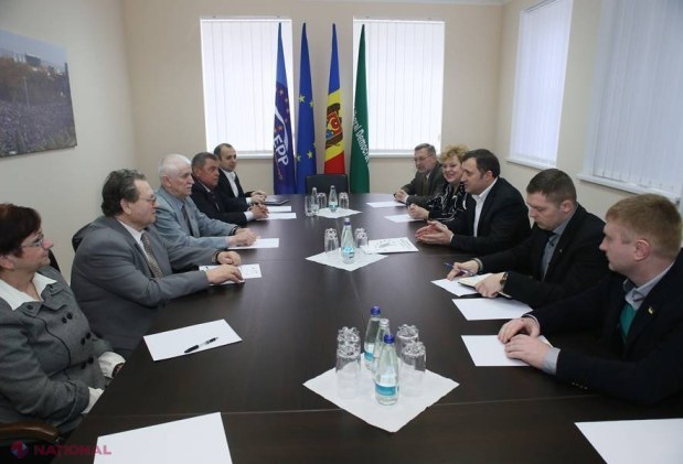 Ucrainenii din R. Moldova susțin CURSUL EUROPEAN și-i CONDAMNĂ pe cei care destabilizează situația