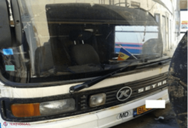 REȚINUT // Un rus a intrat ilegal în R. Moldova, ascunzându-se în veceul autobuzului