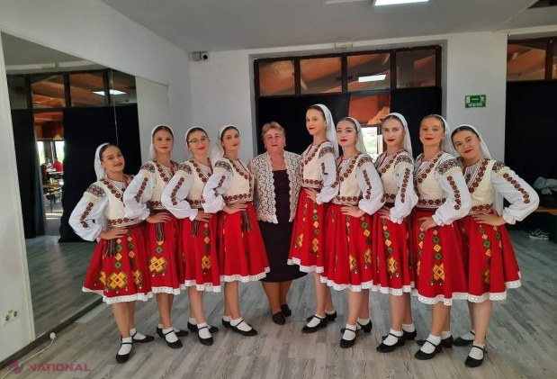 VIDEO // Ansamblul „Hecenii” de la Sângerei s-a calificat în FINALA concursului „Românii au talent