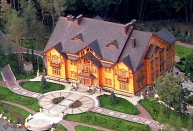 FOTO // Ianukovici a mai primit o LOVITURĂ DURĂ. Palatul din Mejigorie va fi atribuit altcuiva