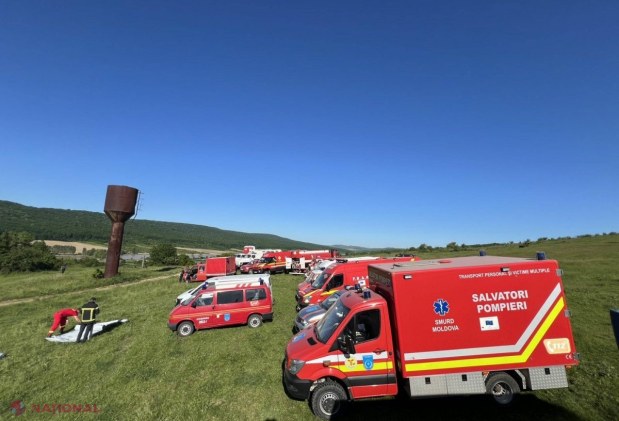 ALERTĂ // Situație critică la Bularda și Hârbovăț: Digurile sunt în pericol de cedare, zeci de case ar putea fi evacuate. IGSU a amenajat o tabără de câmp