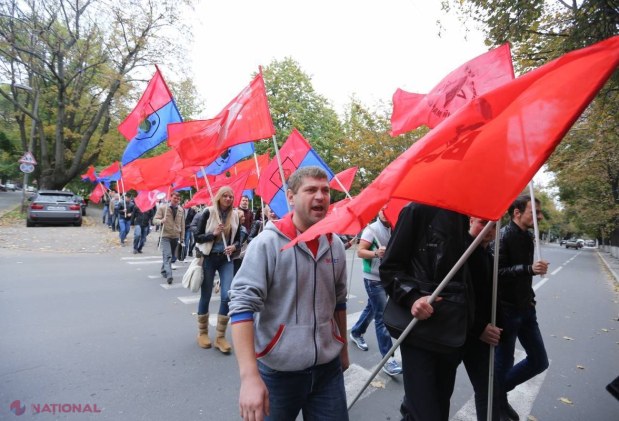 FOTO // „Revoluția de catifea”, la Procuratura Generală