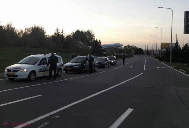 DESCINDERI lângă Aeroport: Taximetriștii, luați la ochi după o nemulțumire exprimată de premierul Filip