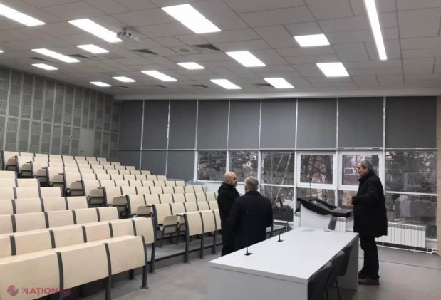 Laboratoarele de la Centrul de Cercetări Oenologice, dotate cu echipamente și tehnică modernă pentru ca studenții de la UTM să poată experimenta și obține studii de calitate
