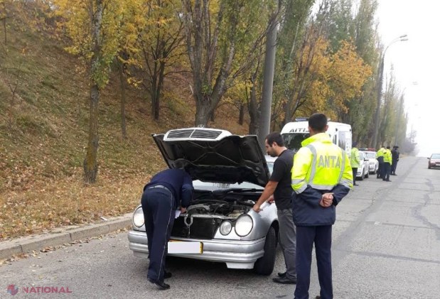 Șapte taximetre care circulau pe străzile Chișinăului au rămas FĂRĂ numerele de înmatriculare: Șoferi fără permise, mașini reutilate ilegal și lipsa truselor medicale
