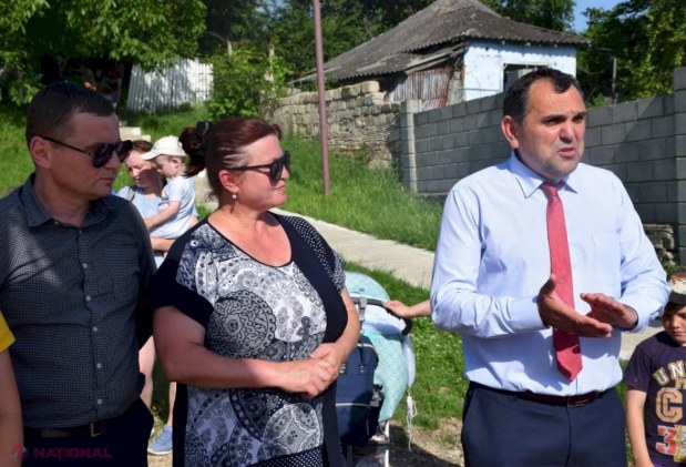 FOTO // În satele din raionul Orhei continuă PROIECTUL de amploare privind CONSTRUIREA terenurilor de joacă