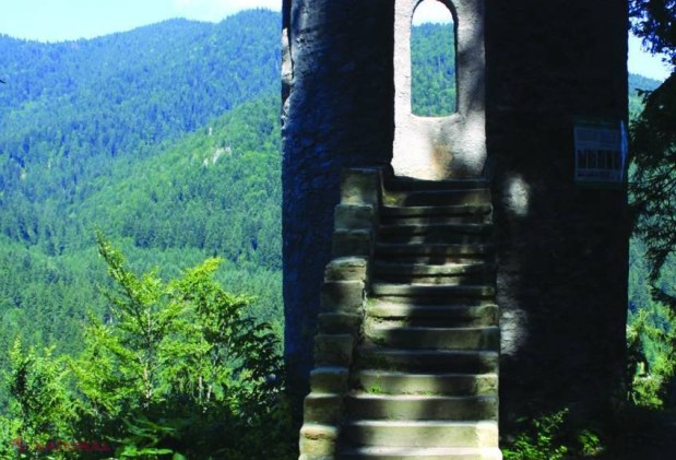 ODIHNĂ ȘI TRATAMENT // Băile Tușnad - România, o stațiune montană cu comori naturale