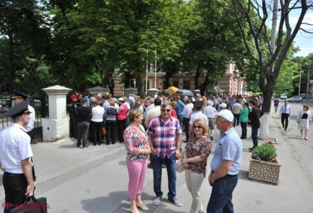 UNDE poți VOTA, astăzi, în R. Moldova, pentru alegerea președintelui României