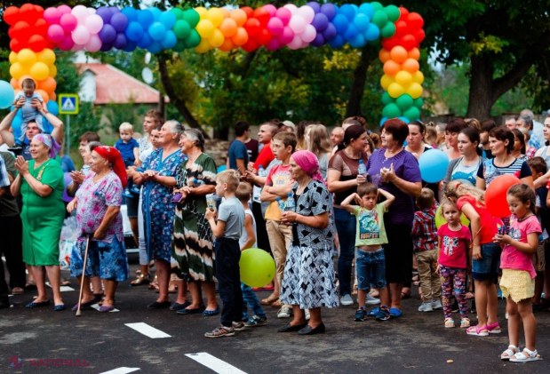 FOTO // Partidul „ȘOR”: „Ne ținem de cuvânt. Drumurile din Lopatna, reabilitate pentru prima dată”