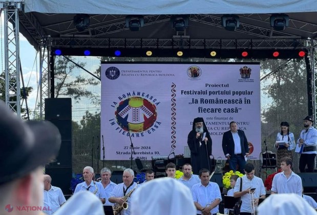 FOTO // Parada INEDITĂ la Bălți. Sute de persoane au promovat portul popular ROMÂNESC pe străzile din capitala de nord a R. Moldova