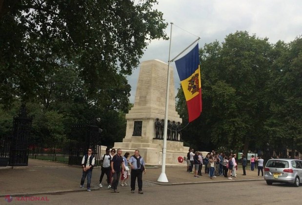 Drapelul Republicii Moldova a fost ARBORAT în centrul Londrei