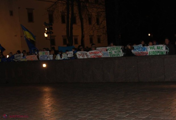 FOTO // Summitul de la Vilnius, marcat de proteste ucrainene