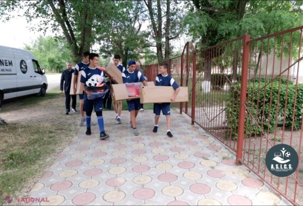 ​VIDEO, FOTO // A.S.I.C.S. recompensează PERFORMANȚA: Echipa din Svetlîi a primit inventar sportiv, după ce și-a adjudecat ,,argintul