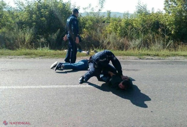 Urmărire ca în filme în apropiere de Bălți: Un șofer beat, pus la pământ de agenții de patrulare