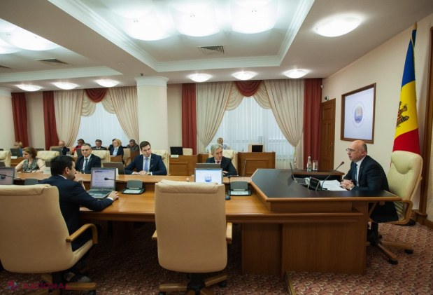 Bătrânii din R. Moldova care s-au pensionat până în 1999, dar au continuat să muncească vor avea pensii mai MARI de la 1 ianuarie 2019: E vorba de câteva mii de oameni