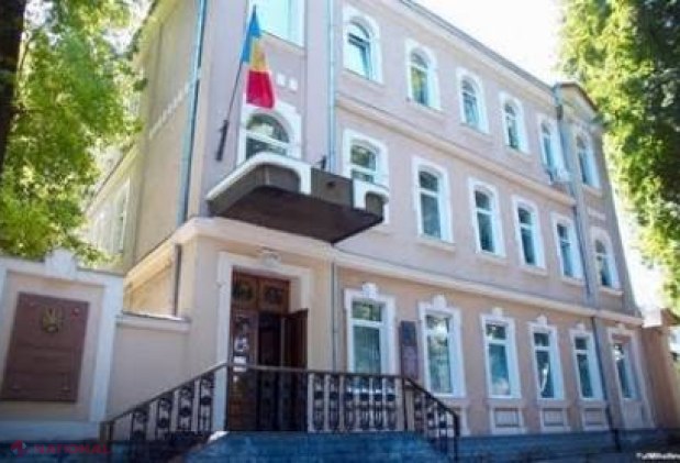 Liberalii ZORESC magistrații Curții Constituționale