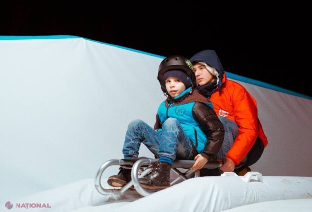 FOTO // Tobogane și un patinoar, care pot fi folosite pe gratis, principala atracție a Târgului de Crăciun de la Orhei