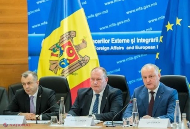 Premierul Chicu, pe urmele ministrului de Externe, Aureliu Ciocoi? „Eu nu știu ce înseamnă FRONTUL POPULAR”