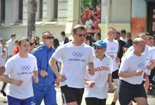 REPORTAJ FOTO // Evenimentul care a adunat astăzi toți sportivii în centrul capitalei 