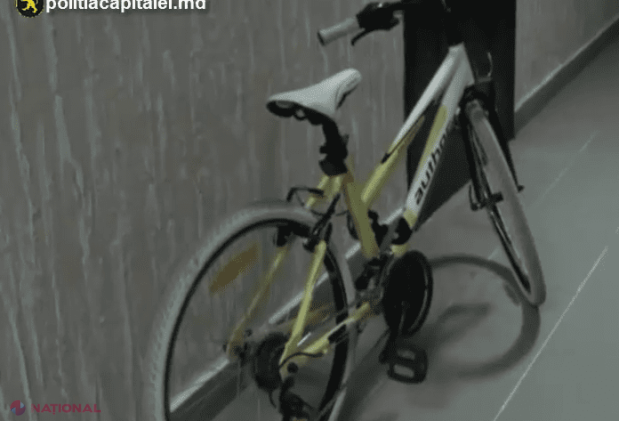 PERICOL // Ții bicicleta în SCARA blocului? Iată ce a pățit un locuitor din Chișinău
