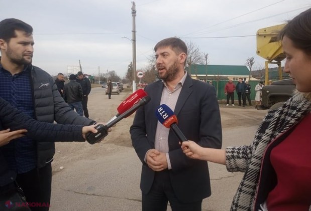 FOTO // Partidul „ȘOR” a demarat a doua etapă de ILUMINARE STRADALĂ în orașul Taraclia