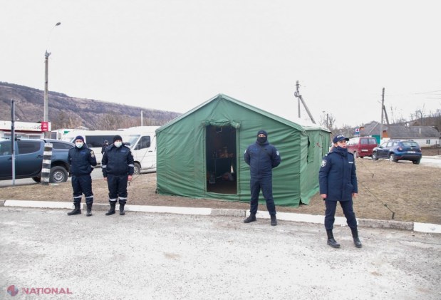 FOTO // Refugiații ucraineni, RECUNOSCĂTORI R. Moldova și Maiei Sandu pentru primirea de care au avut parte. Șefa statului a fost CUPRINSĂ de ucrainenii care s-au pomeni pe drumuri din cauza BOMBARDAMENTELOR lui Putin