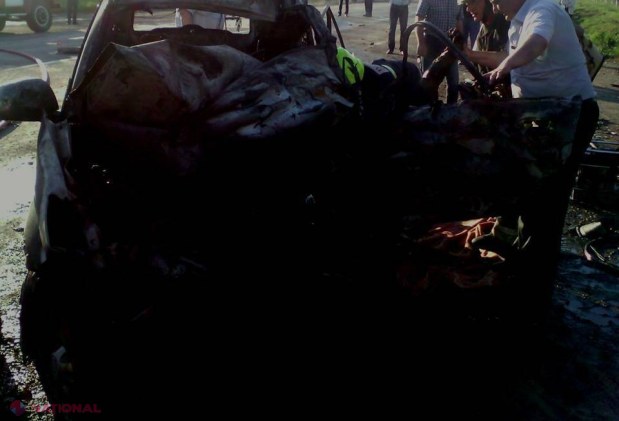 FOTO // Accident INFIORĂTOR la Edineț. Un bărbat și-a pierdut viața