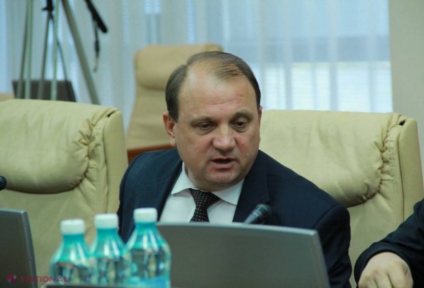 Vor rămâne Vasile Bumacov și Andrei Usatîi în Guvern?  Vezi ce spun cei doi