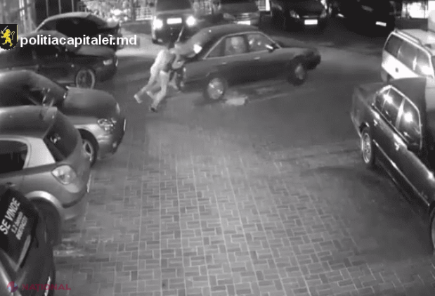 Cum FURAU doi minori mașini parcate în capitală