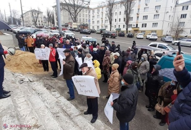 Proteste în mai multe localități ale R. Moldova, organizate de Partidul „ȘOR”: „Răbdarea oamenilor a ajuns la limită, actuala guvernare trebuie să plece!”