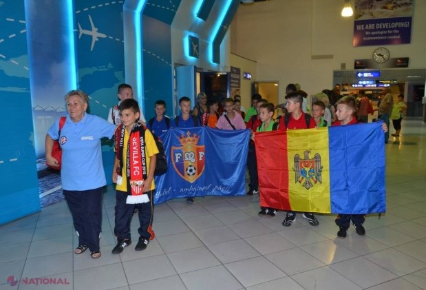 VIDEO // Ei sunt norocoșii din R. Moldova care au văzut pe viu SUPERCUPA Europei