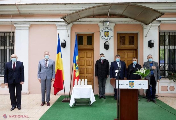 FOTO // Medaliile „Centenarul Marii Uniri”, conferite de președintele Klaus Iohannis, au ajuns la Nicolae Negru, Ion Negrei, Vlad Mischevca și Gheorghe Cojocaru: „Promotori ai adevărului istoric”