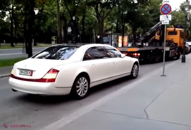 VIDEO // I-a UMILIT pe polițiștii locali. Un Maybach parcat ilegal nu poate fi ridicat de mașina de tractare!
