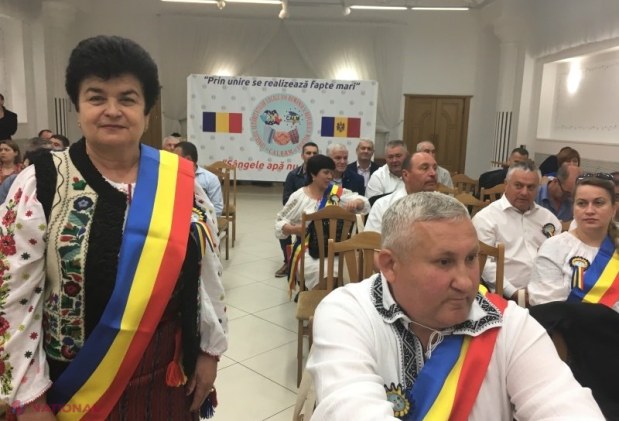 FOTO // Peste 100 de PRIMARI de pe ambele maluri ale Prutului s-au REUNIT la Chișinău. Au semnat o DECLARAȚIE-APEL la adresa Guvernelor de la București și Chișinău