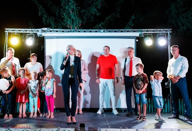 Acum și la Morozeni. Partidul „ȘOR” a aprins lumina stradală încă într-o comună din raionul Orhei