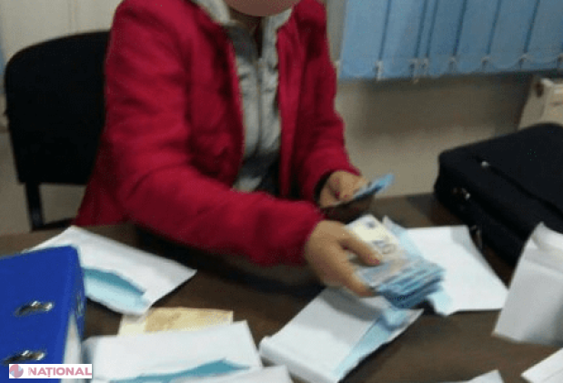 Zeci de mii de euro, reținute la frontieră: De unde aducea o modoveancă banii